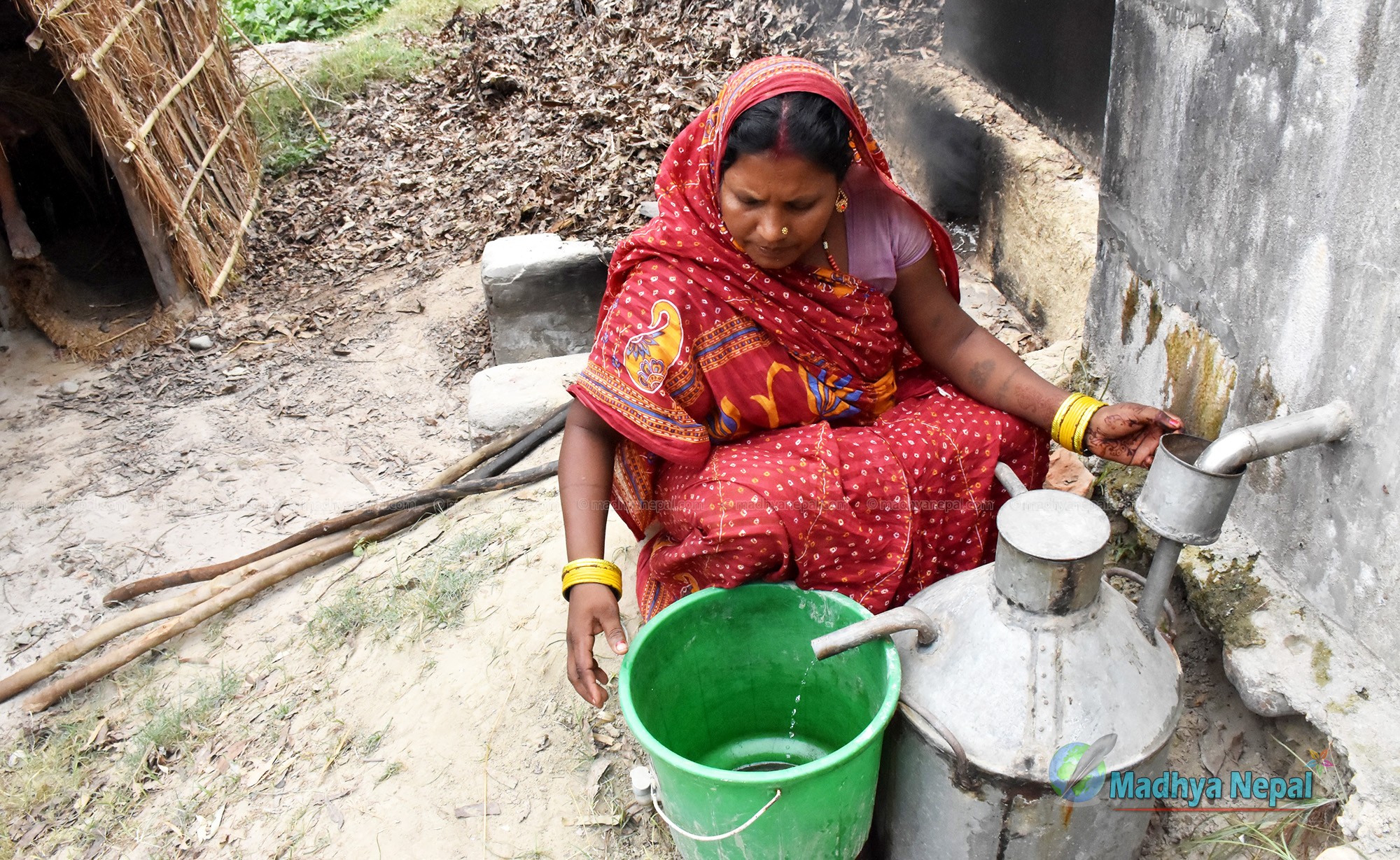 घुम्टोमा बस्नै पर्ने बाध्यतालाई यो व्यवसायले परिवर्तन गराउन सफल भएको उनको अनुभव छ ।