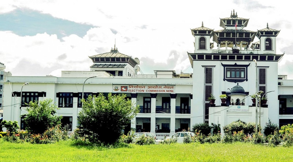 चैत २२ गतेदेखि मतदाता नामावली सङ्कलन पुनः सुरु हुँदै: अनलाइनबाटै नाम दर्ता गर्न सकिने