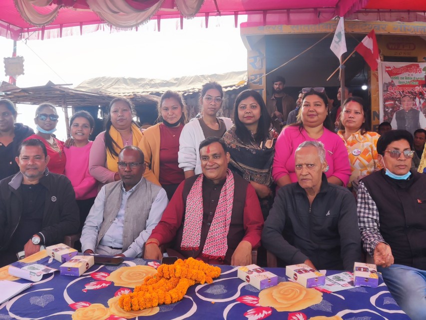 वीरगञ्जमा अनिल रुङटाको घरदैलो अभियान, विकास र रोजगारीलाई प्राथमिकता