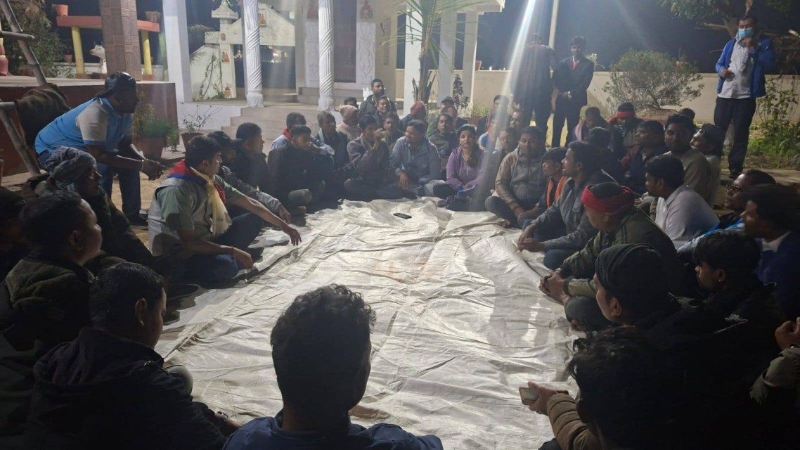 घण्टीमा भोट हाल्ने भद्र सहमति : वीरगञ्ज–३१ का बुद्धिजीवी खुले रास्वपाको पक्षमा