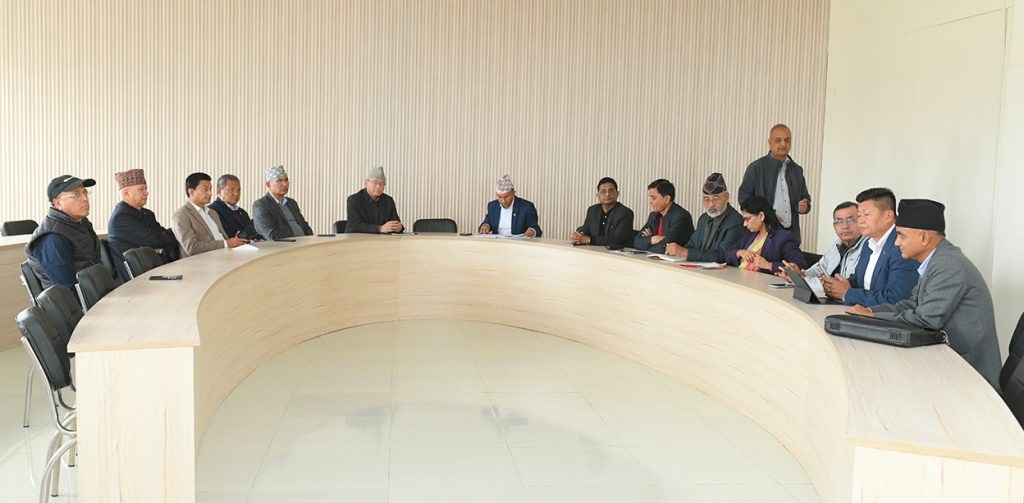 एमाले बैठक: आन्दोलन र संसदीय दलको नेता चयनमा केन्द्रित