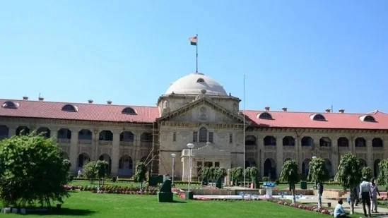 विवाहित पुरुषले अर्की महिलासँग विवाह नगरी सँगै बस्नु अपराध होइन