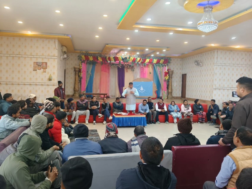 रास्वपा पर्साद्वारा क्षेत्र नम्बर–१ का सक्रिय सदस्यहरूसँग भेटघाट तथा अन्तरक्रिया