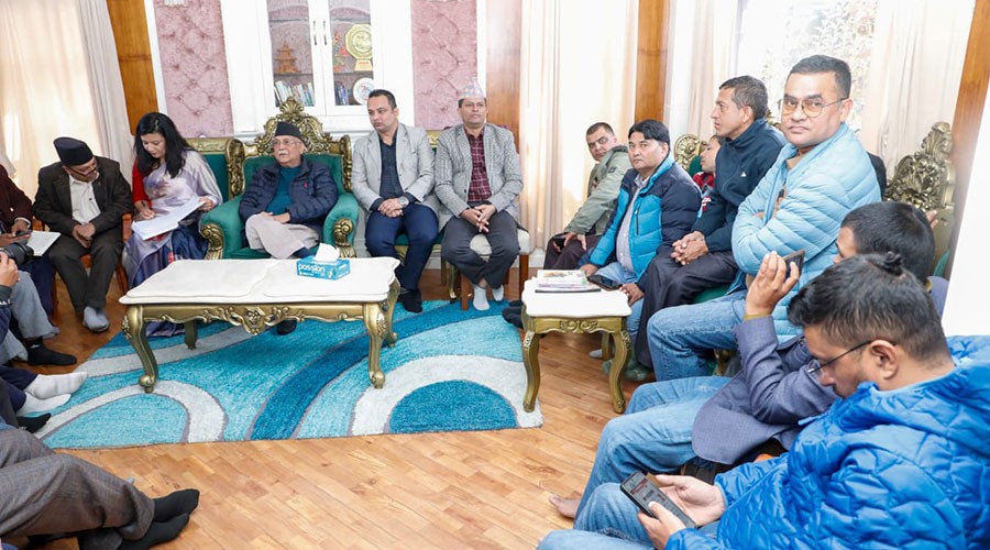 ‘यो सरकार कसको हो?’ अध्यक्ष ओलीको तर्क, संसद् पुनर्स्थापना मात्र विकल्प