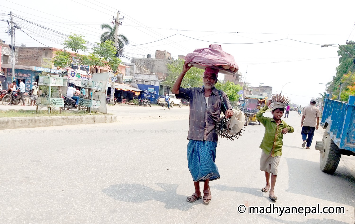 मोबाईल व्यापार