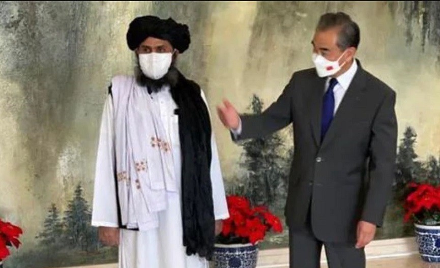 तालिबान प्रतिनिधि र चिनियाँ विदेशमन्त्री वाङ यीबीच भेटवार्ता
