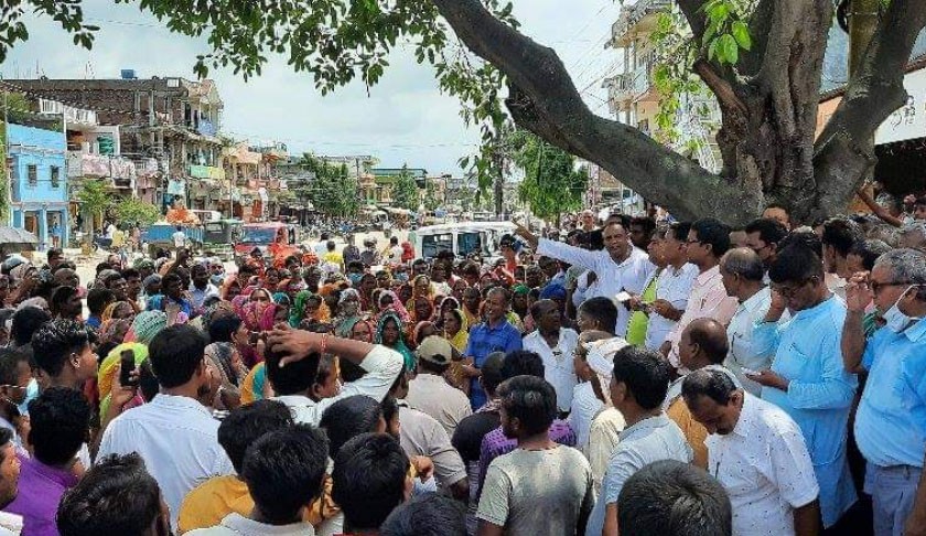 अनियमितता र भ्रष्टाचार बढेको आरोपमा प्रदर्शन