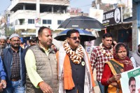 गहवा र पानीटंकीमा घरदैलो गर्दै रामनरेश यादवको ‘छाता’मा मतदान गर्न अपिल