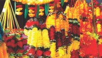 तयारी बत्ती र फूलको आकर्षणमा हराउँदै तिहारको मौलिकता