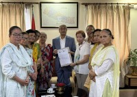 छाउगोठ बनाउने र बस्न बाध्य पार्नेले स्थानीय सुविधा गुमाउने : गृहमन्त्री लेखक