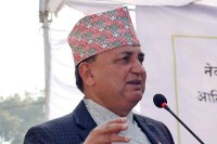 एमाले महाधिवेशनमा इस्वर पोखरेलको चुनौती: अध्यक्ष पदमा उम्मेदवारी घोषणा