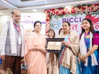 पूर्व राष्ट्रपति विद्यादेवी भण्डारीबाट पटेरवासुगौली गाउँपालिका उपाध्यक्ष ममता महतो सम्मानित