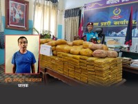 वीरगञ्जमा काठमाडौंबाट आउँदै गरेको ट्रकमा लुकाइएको ३१९ किलो चरेशसहित चालक पक्राउ