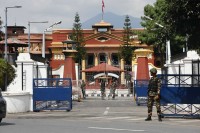अन्तरिम सरकार प्रमुखबारे छलफल केही घण्टा सारियो