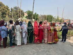 मधेशमा मतदानको सुस्त रफ्तार: दिउँसो १ बजेसम्म २० प्रतिशत मात्रै मत खस्यो