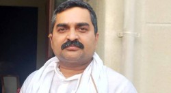 बलात्कार अभियोगमा पूर्वमधेस प्रदेश प्रमुख अहिराज अझै फरार, पक्राउ पुर्जी जारी भएको दुई महिना बित्यो