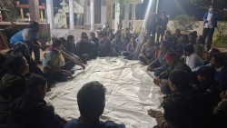 घण्टीमा भोट हाल्ने भद्र सहमति : वीरगञ्ज–३१ का बुद्धिजीवी खुले रास्वपाको पक्षमा