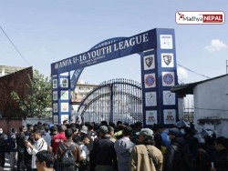 एन्फा निर्णयविरुद्ध फुटबल खेलाडी सडकमा, सातदोबाटोमा धर्ना