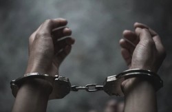 पर्सा सीमावर्ती क्षेत्रबाट लागुऔषधसहित १६ जना पक्राउ, सार्वजनिक शान्ति विरुद्धको कसुरमा अनुसन्धान जारी