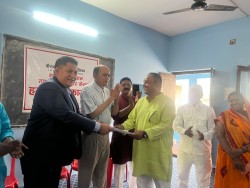  वीरगन्ज वडा–८ मा स्थापना गरिएको शिशु स्याहार केन्द्र वडा कार्यालयलाई हस्तान्तरण