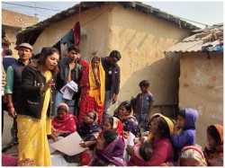 पर्सा–२ मा राप्रपाकी उम्मेदवार बिना जयसवाल कुर्मीको घरदैलो कार्यक्रम