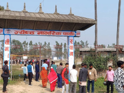 पर्सामा मतदानको रफ्तार: दिउँसो २ बजेसम्म ४१ प्रतिशत मत खस्यो, क्षेत्र नं. ४ सबैभन्दा अगाडि