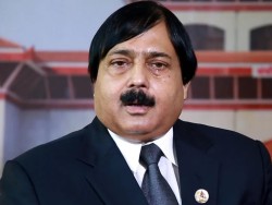 १७ वर्षपछि बहुचर्चित राजपुर बम काण्डमा कांग्रेसका पूर्वसांसद आलमलाई सफाइ, पीडित अझै न्यायको प्रतीक्षामा