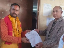 पर्सा–३ मा एमालेका तर्फबाट रूपेश पाण्डेको उम्मेदवारी: शिक्षा र स्वास्थ्यलाई मुख्य एजेन्डा बनाउने घोषणा