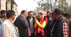 पर्सा–३ मा रुपेश पाण्डेयको घरदैलो तीव्र, विकास एजेन्डा केन्द्रमा