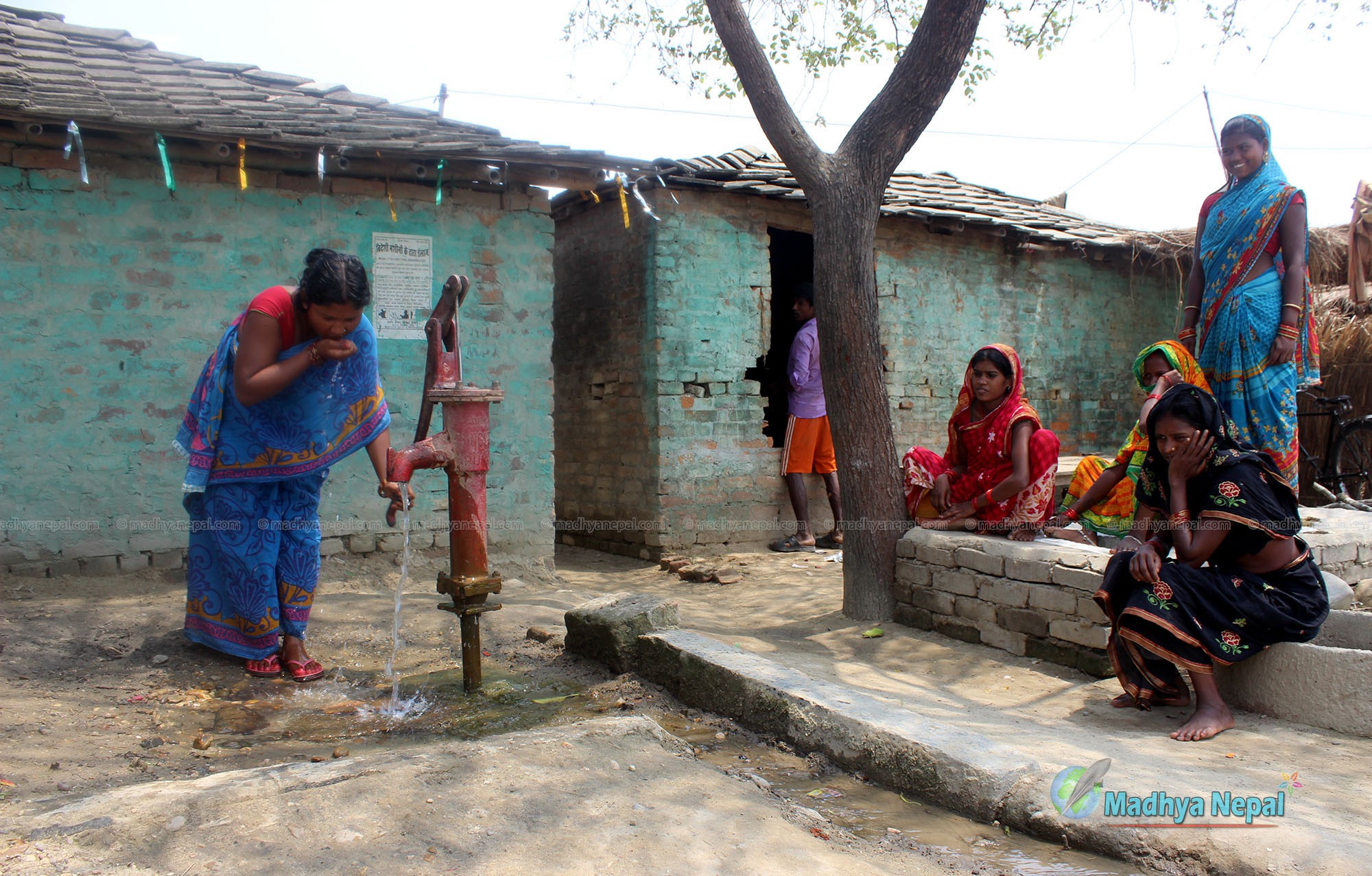 खाने पानीको ठूला आयोजना असफल, दशकौँदेखि दुषित पानी पिउँन बाध्य सर्वसाधारण