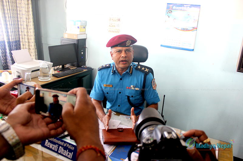 झै झग्डाको निहुमा तह लगाउन ८ वर्षिय बालकको अपहरण, प्रहरीद्वारा २ अपहरणकारी माथि गोलि प्रहार