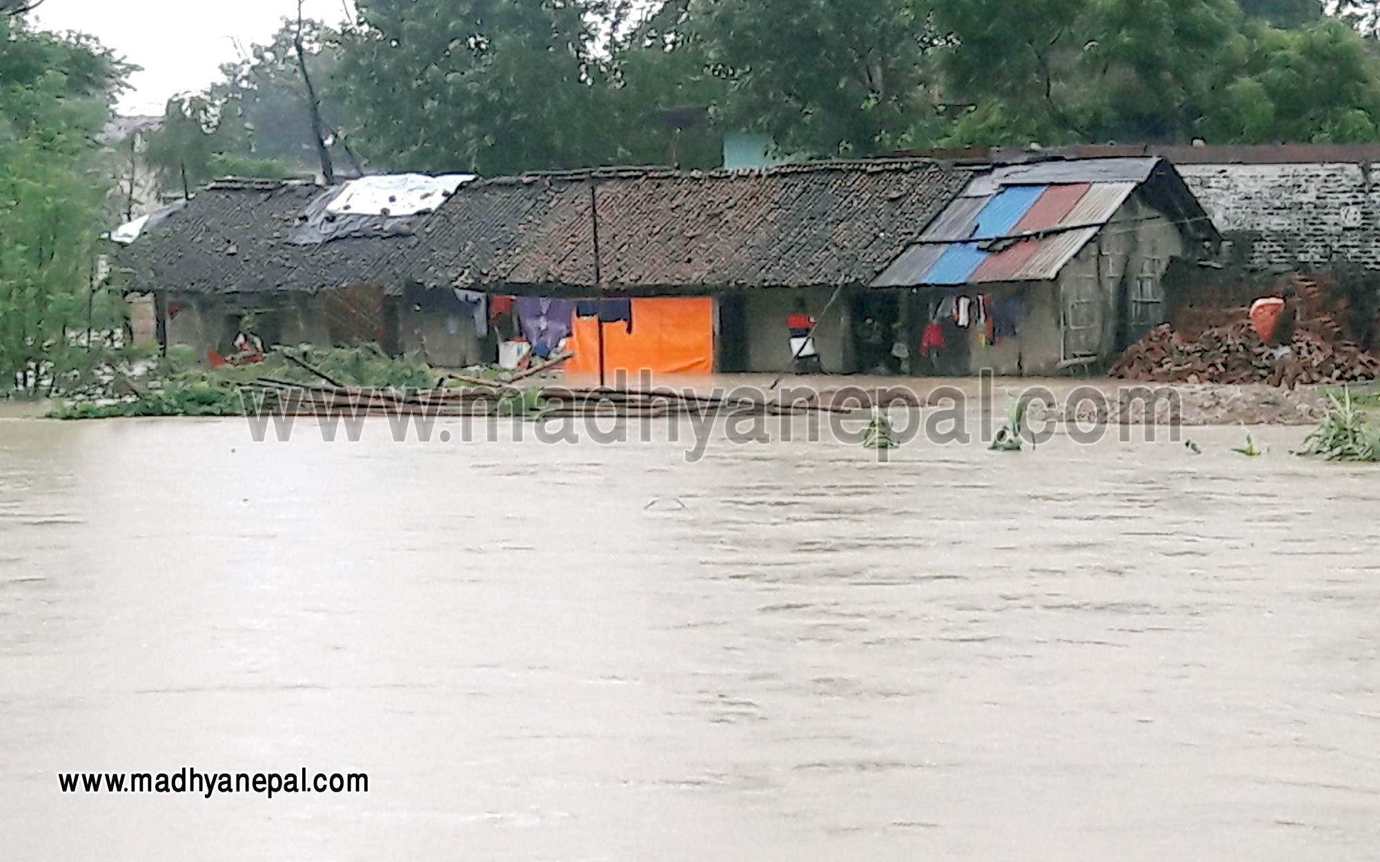 अबिरल पानीले पर्सा डुबानमा पर्ने खतरा, विपत् पूर्व नै तयारीको लागी सजग हुनु आवश्यक