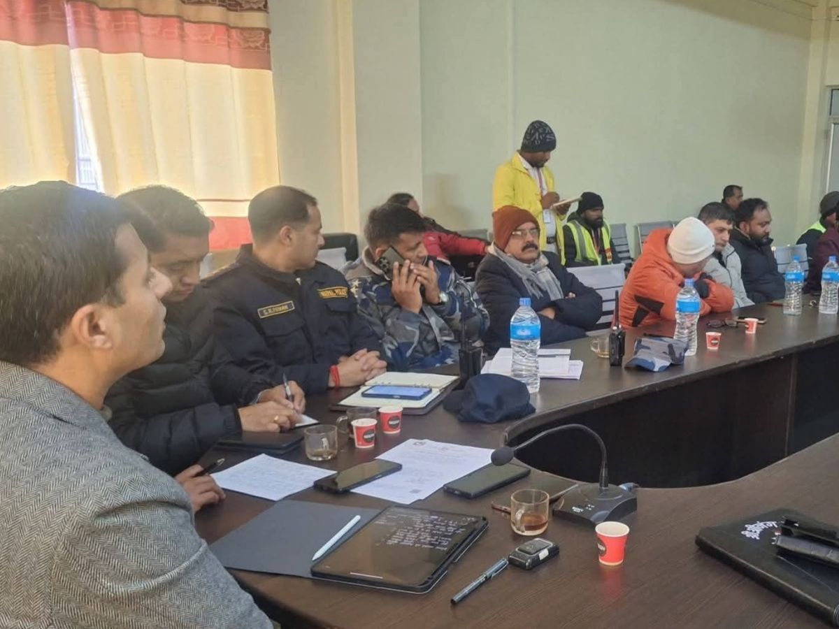 तनावग्रस्त वीरगन्जलाई सामान्य बनाउने प्रयास, सिडिओले राजनीतिक दलसँग थाले संवाद