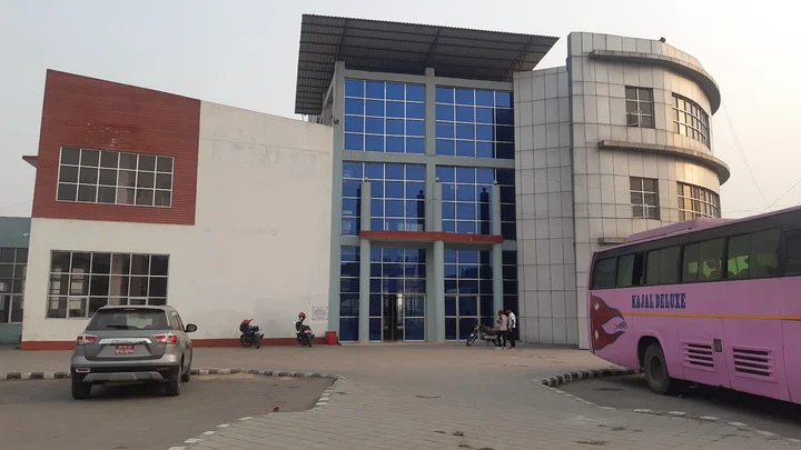 सार्वजनिक सवारीको भाडामा भारी वृद्धि: वीरगञ्जबाट देशका विभिन्न शहर जान अब महँगो