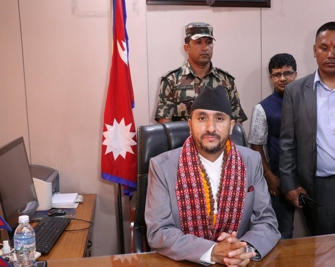 ५ महिनाभित्र देशका १० शहरमा नि:शुल्क इन्टरनेट: मन्त्री जगदिश खरेल