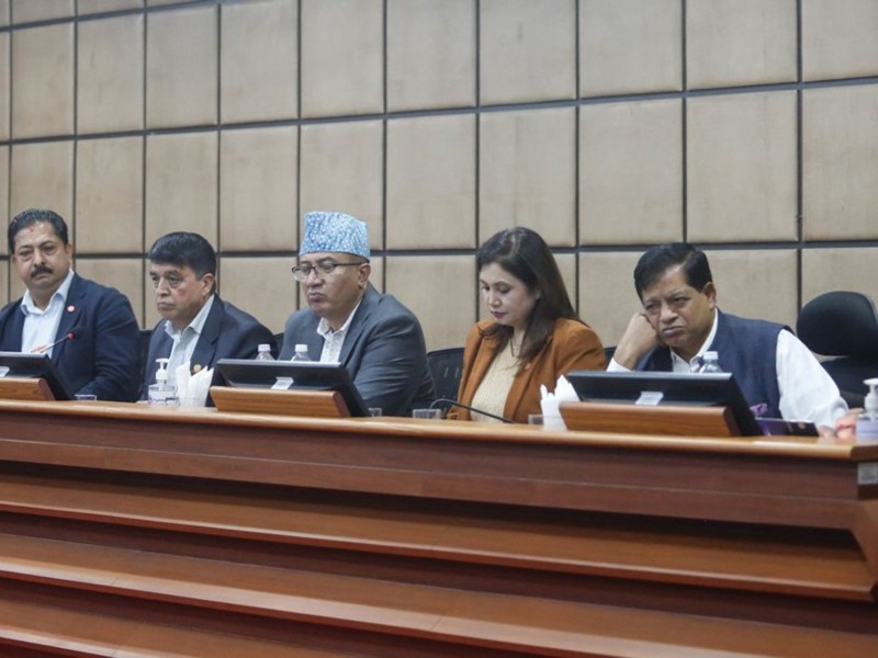 डेडिकेटेड र ट्रंकलाइन बक्यौता विवादमा उद्योगीहरू सहमत