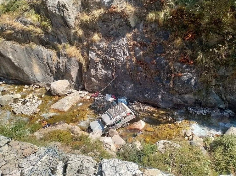 ३ जनाको ज्यान गयो कालीकोटमा जीप दुर्घटना