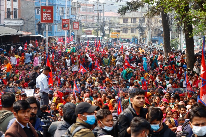 मिटरब्याजीको रु ११ करोड १५ लाख बढीको मिलापत्र गराइयो