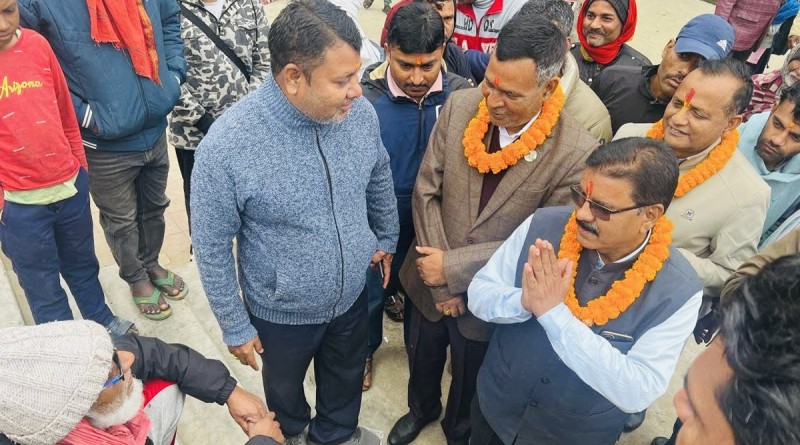 जसपा नेपालका उम्मेदवार रामनरेश यादवद्वारा वीरगञ्जको नगवामा सम्पर्क कार्यालय उद्घाटन र घरदैलो