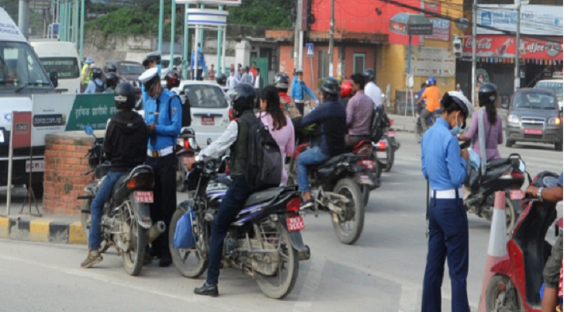 नियम विपरित नम्वर प्लेट राख्ने ६१० सवारीसाधन कारवाहीमा