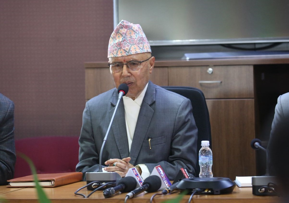 कर्मचारीले घुस मागे सिधै अर्थमन्त्रीलाई गुनासो गर्न सकिने