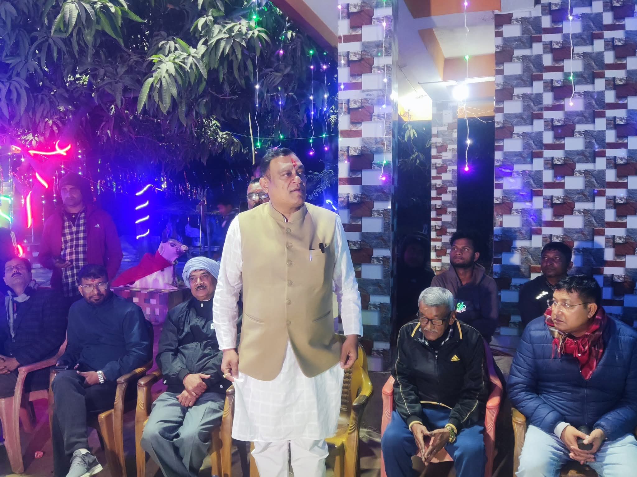 अनिल रूगंटाद्वारा बेल्वाका स्थानीयसँग संवाद, विकास र सुरक्षाका मुद्दामा प्रतिबद्धता