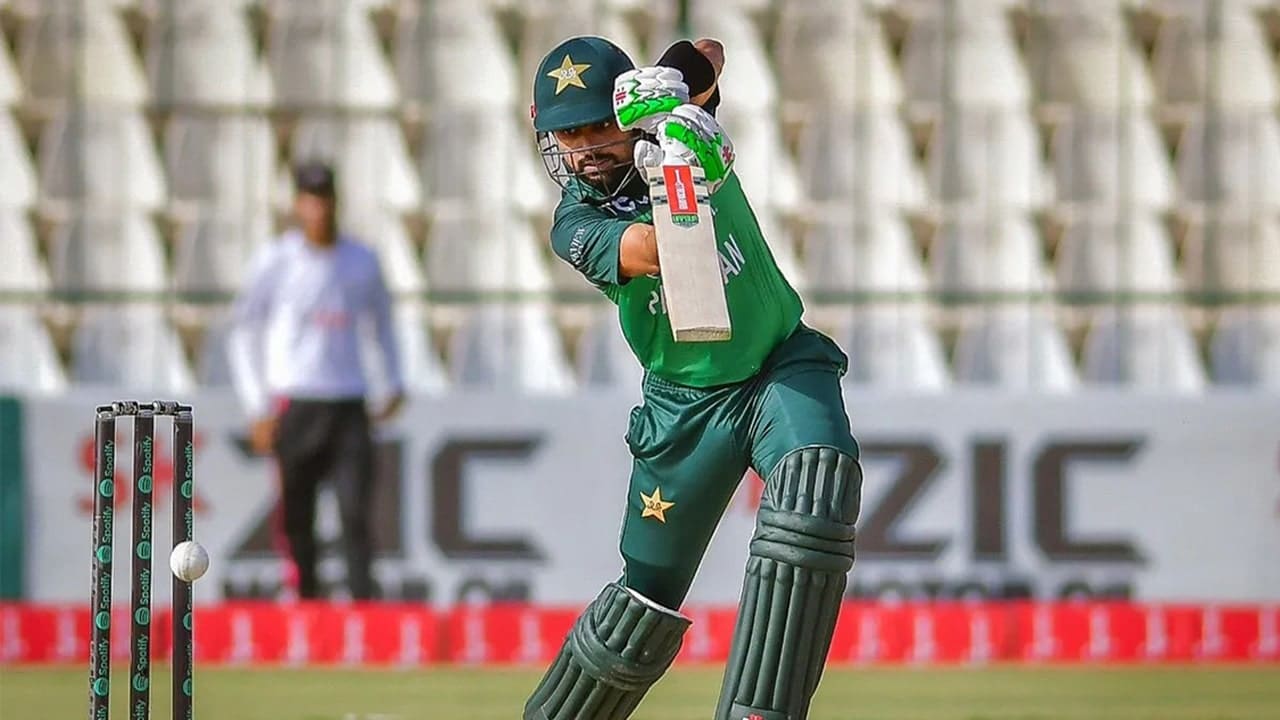 बाबर आजम फेरि पाकिस्तानी क्रिकेटको कप्तानमा नियुक्त