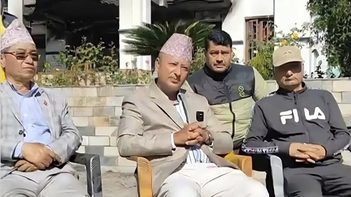 सरकारसँग नडराउने पूर्वमन्त्री दीपक खड्काको घोषणा