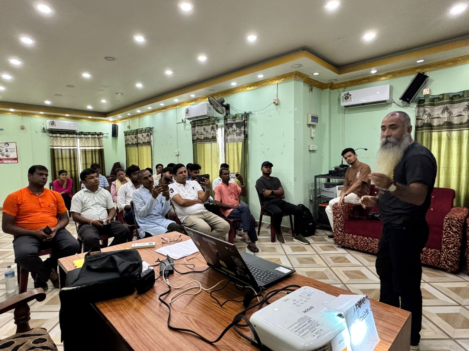 मधेशमा ७० प्रतिशत ई–रिक्सा चालक बिना लाइसेन्स सञ्चालनमा