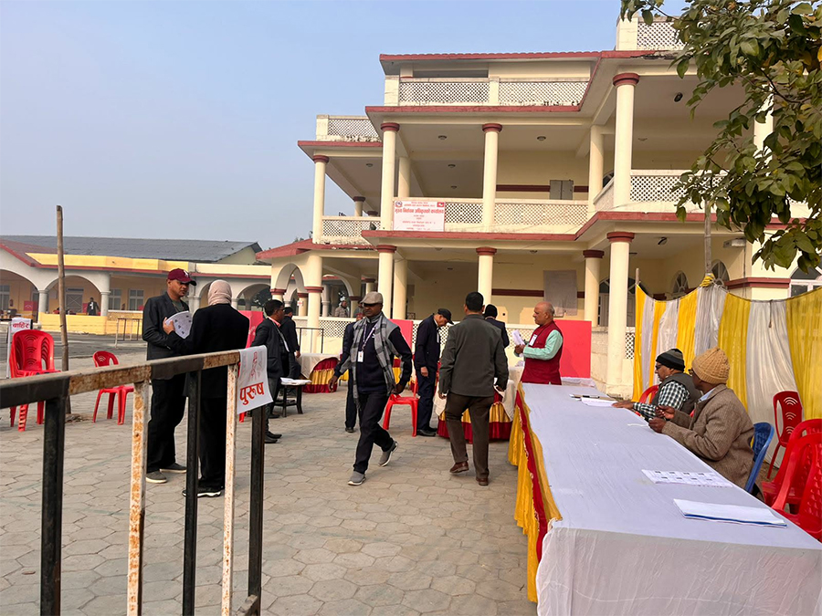 राष्ट्रिय सभा निर्वाचन: मधेश प्रदेशसहित सातै प्रदेशमा मतदान जारी, कोशीमा थापा निर्विरोध