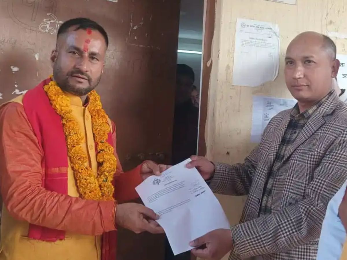 पर्सा–३ मा एमालेका तर्फबाट रूपेश पाण्डेको उम्मेदवारी: शिक्षा र स्वास्थ्यलाई मुख्य एजेन्डा बनाउने घोषणा